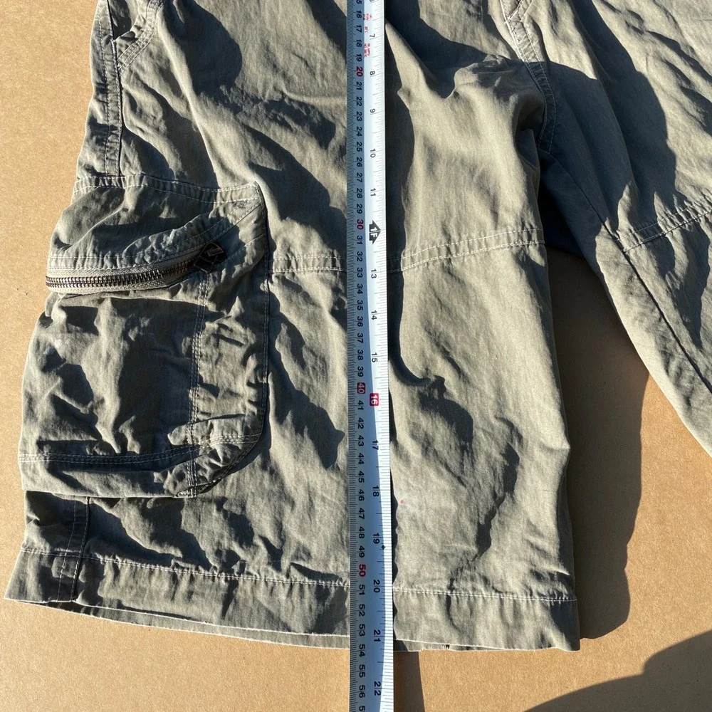 Kuhl Cargo Shorts Mens 34 Gray Hiking Camping Crag Series Cotton Nylon Blend